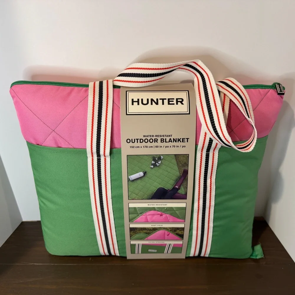 Hunter Water-Resistant Outdoor Blanket Picnic Tote Pink Green 60x70 New